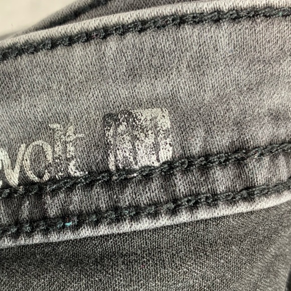 Revolution by Revolt Skinny Jean - Picture 8 of 9